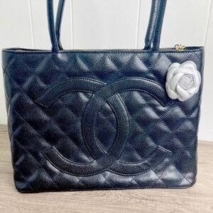 Camellia Flower Vegan Leather Magnetic Bag Charm